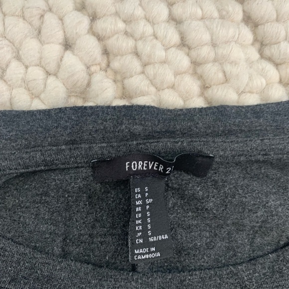 Forever 21 MIDI tshirt dress with back slit - Picture 2 of 3